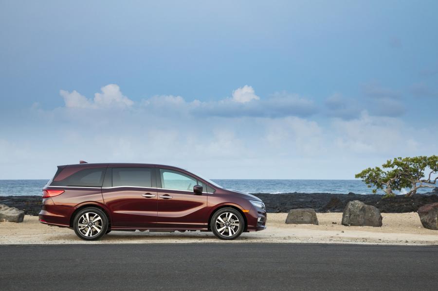  Honda Odyssey 2017 года  (фото 68 из 160)